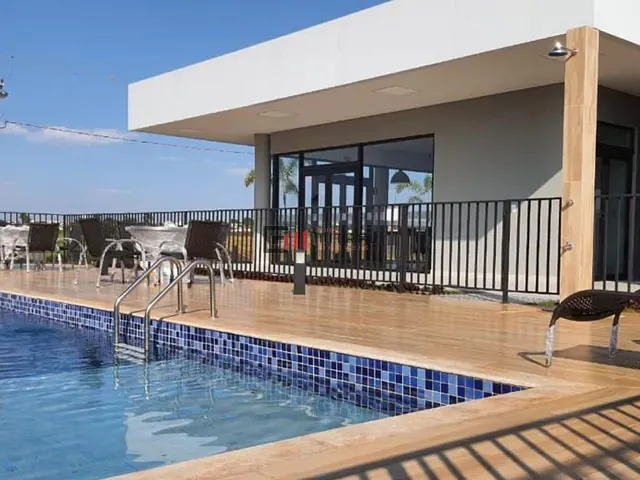 Terreno com 256m², à venda, no bairro Gleba Simon Frazer em Londrina