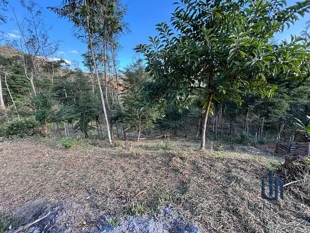 Terreno com 1263m², à venda, no bairro Nossa Senhora do Amparo em Barra Mansa