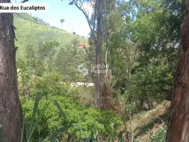 Terreno com 2261m², à venda, no bairro Salutaris em Paraíba do Sul