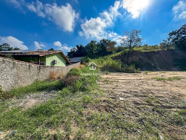 Terreno com 2000m², à venda, no bairro Chácaras de Inoã (Inoã) em Maricá