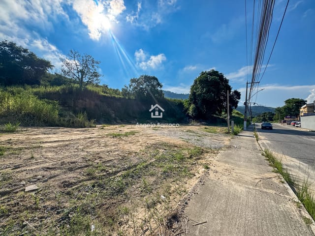 Terreno com 2000m², à venda, no bairro Chácaras de Inoã (Inoã) em Maricá