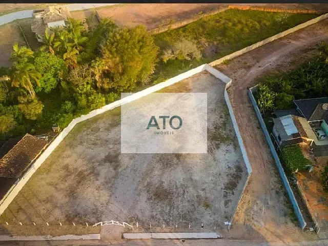 Terreno com 1750m², à venda, no bairro xv de novembro em Tijucas