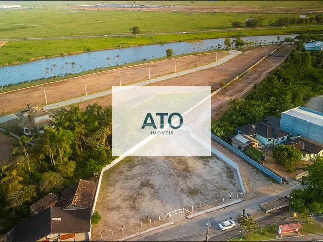 Terreno com 1750m², à venda, no bairro xv de novembro em Tijucas