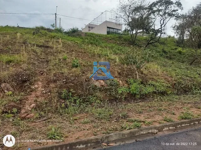 Terreno com 325m², à venda, no bairro Condomínio Jardim das Paineiras em Itatiba