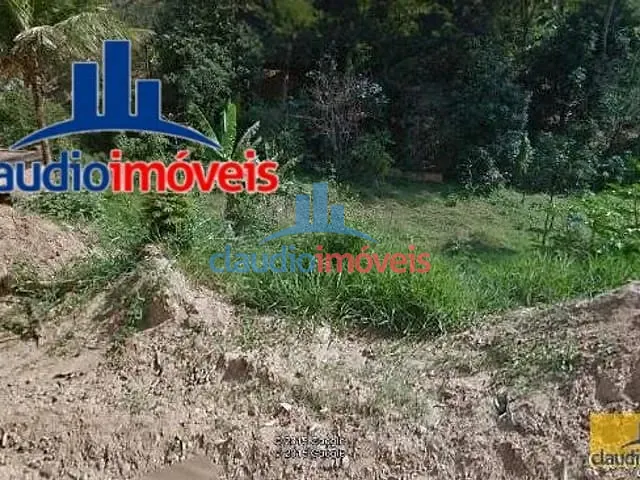 Terreno à venda, no bairro Roselândia em Barra Mansa