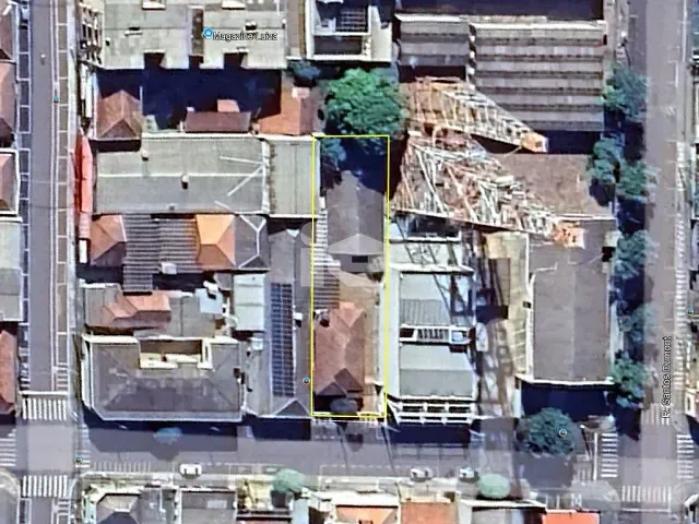 Terreno com 825m², à venda, no bairro Centro em Rolândia