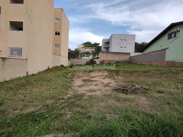 Terreno com 250m², à venda, no bairro Nova Jaguariúna II em Jaguariúna