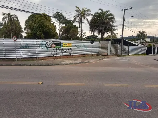 Terreno à venda, no bairro São Lourenço em Curitiba