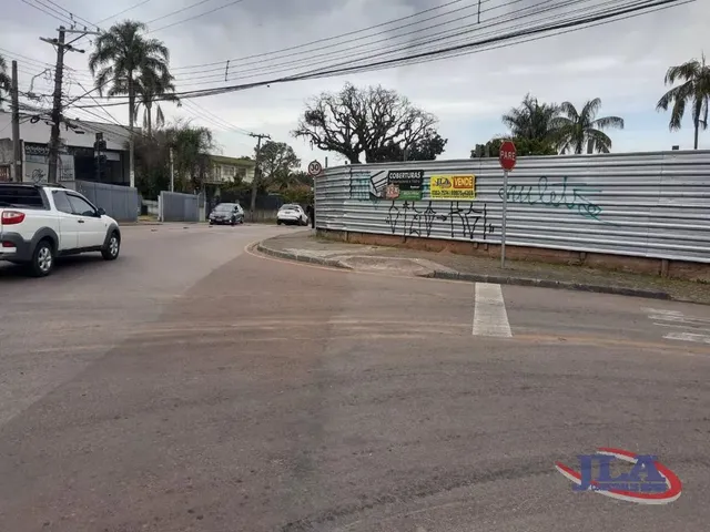 Terreno à venda, no bairro São Lourenço em Curitiba