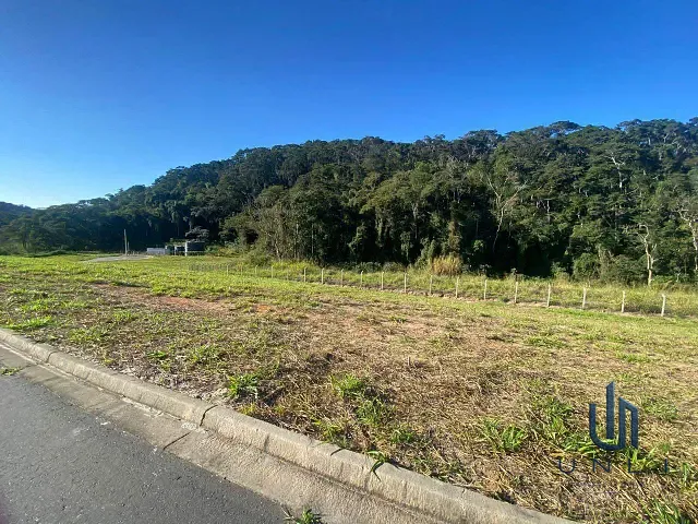 Terreno com 240m², à venda, no bairro Casa de Pedra em Volta Redonda