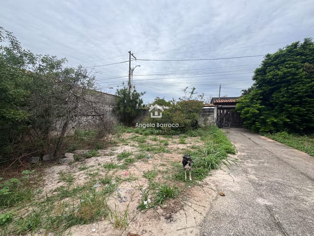 Terreno com 300m², à venda, no bairro Jardim Atlântico Central (Itaipuaçu) em Maricá