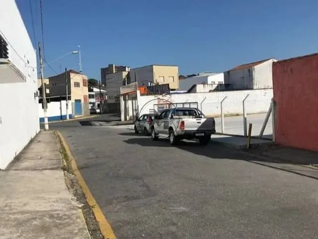 Terreno com 289m², à venda, no bairro Centro em Guaratinguetá