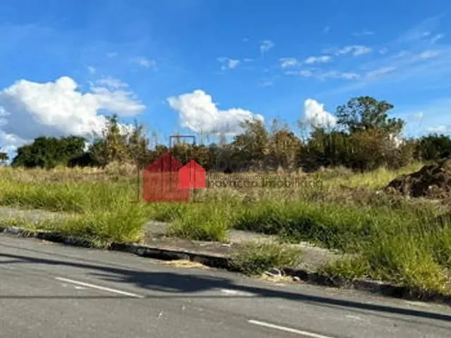 Terreno com 175m², à venda, no bairro Conjunto Residencial Araretama em Pindamonhangaba