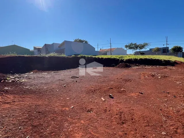 Terreno com 272m², à venda, no bairro Residencial Benedito Ferreira em Rolândia