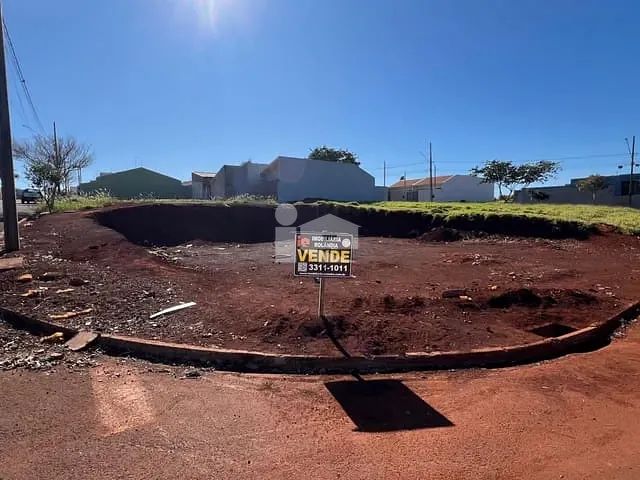 Terreno com 272m², à venda, no bairro Residencial Benedito Ferreira em Rolândia