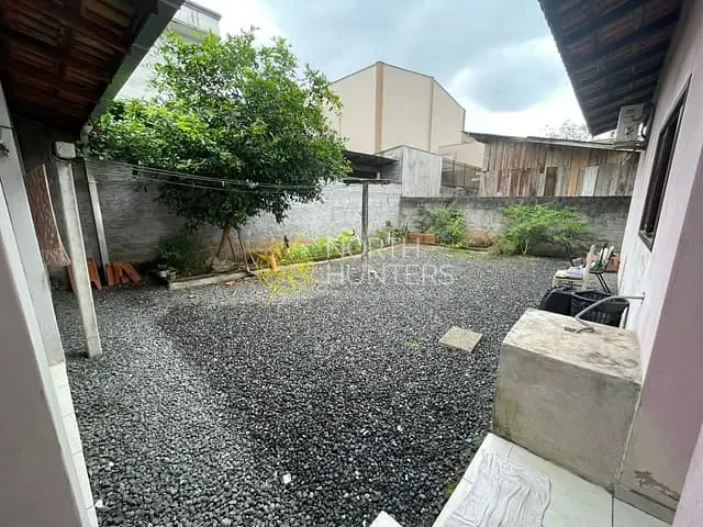 Terreno com 700m², à venda, no bairro Aventureiro em Joinville