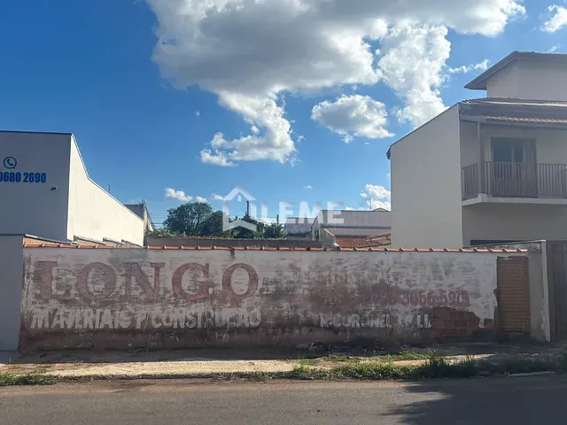Terreno com 300m², à venda, no bairro Jardim São Domingos em Mococa