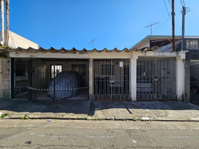 Foto do Terreno - ** OPORTUNIDADE - TERRENO COM INFRAESTRUTURA 250m² TERRENO 10x25 ÓTIMA LOCALIZAÇÃO - Para Mais Informações Corretor Alex Camargo (11) 94009-6980 !!! ** | Rocha Marqueze Imóveis
