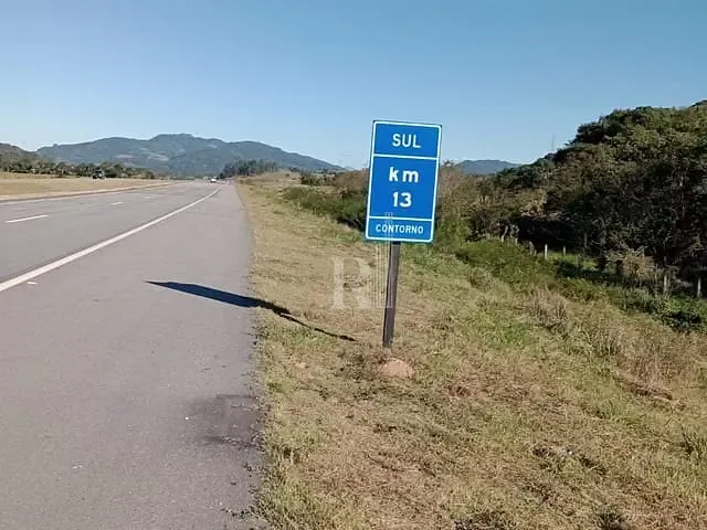 Terreno com 11000m², à venda, no bairro Fazendinha em Biguaçu