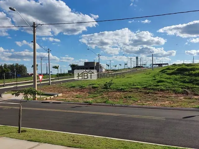 Terreno com 319m², à venda, no bairro Jardim Godoy em Bauru