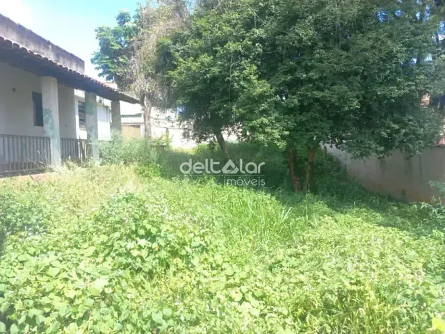 Terreno com 360m², à venda, no bairro Guarani em Belo Horizonte