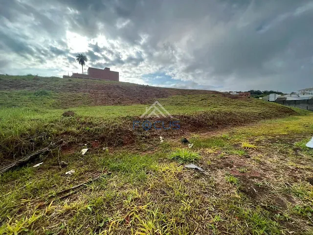 Terreno com 1000m², à venda, no bairro Jardim Tarumã em Jundiaí