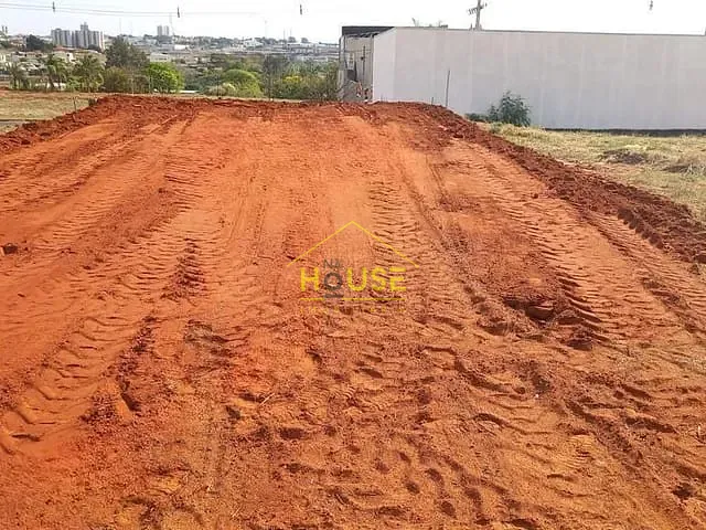Terreno com 250m², à venda, no bairro Parque Cidade Jardim em Votuporanga