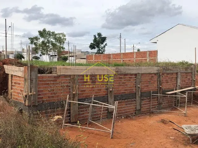 Terreno com 250m², à venda, no bairro Parque Cidade Jardim em Votuporanga