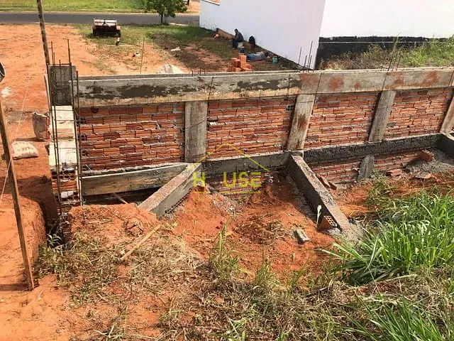 Terreno com 250m², à venda, no bairro Parque Cidade Jardim em Votuporanga