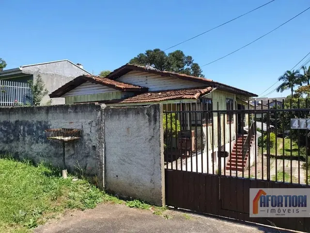 Terreno à venda, no bairro Boqueirão em Curitiba