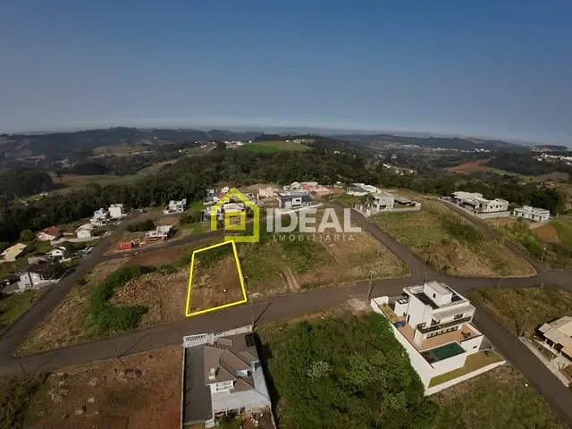 Terreno com 491m², à venda, no bairro São Cristóvão em Concórdia