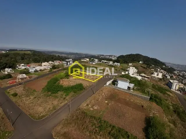 Terreno com 491m², à venda, no bairro São Cristóvão em Concórdia