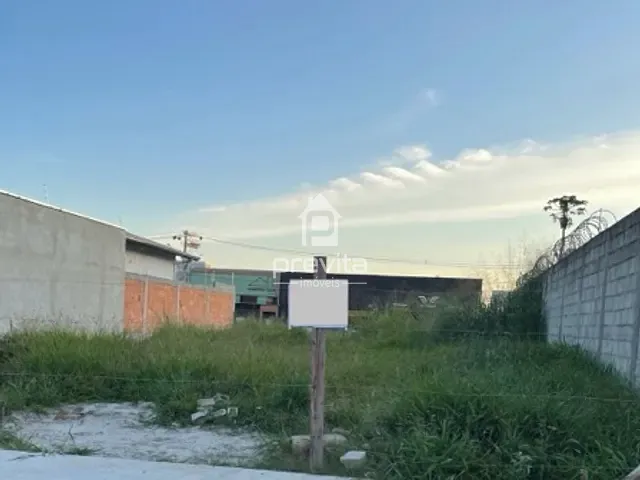 Terreno com 300m², à venda, no bairro Residencial Portal da Mantiqueira em Taubaté