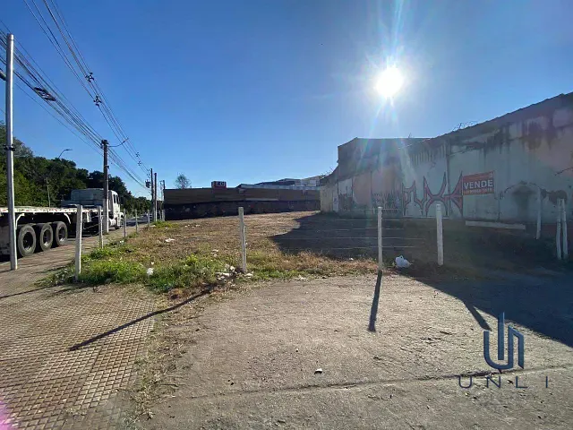 Terreno com 885m², à venda, no bairro Vila Mury em Volta Redonda