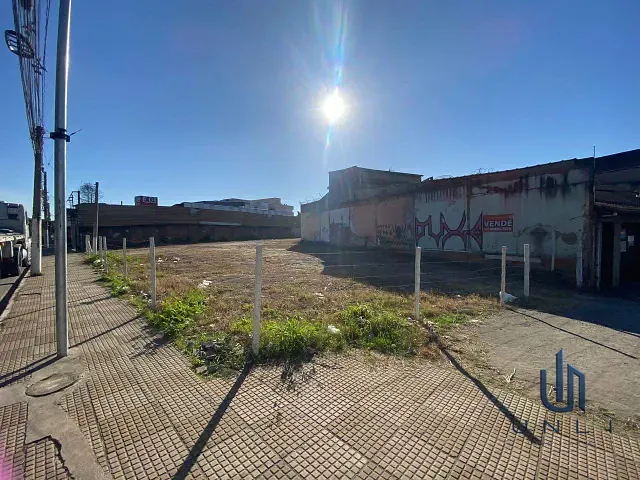 Terreno com 885m², à venda, no bairro Vila Mury em Volta Redonda