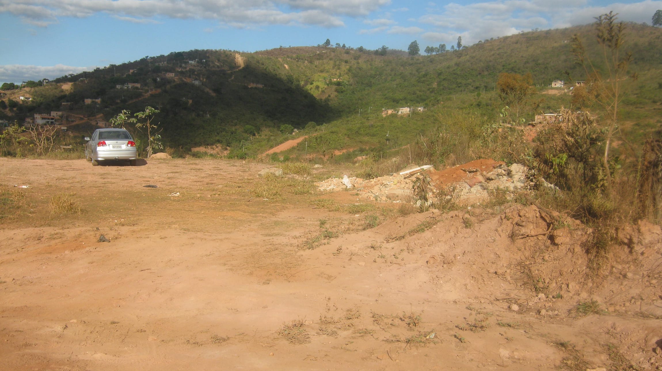 Terreno composto por 02 lotes num total de 4.000 m ² e com a taxa de ocupação de 60%, e taxa de aproveitamento de 1,5, Santo Antônio (Roça Grande), Sabará miniatura 11