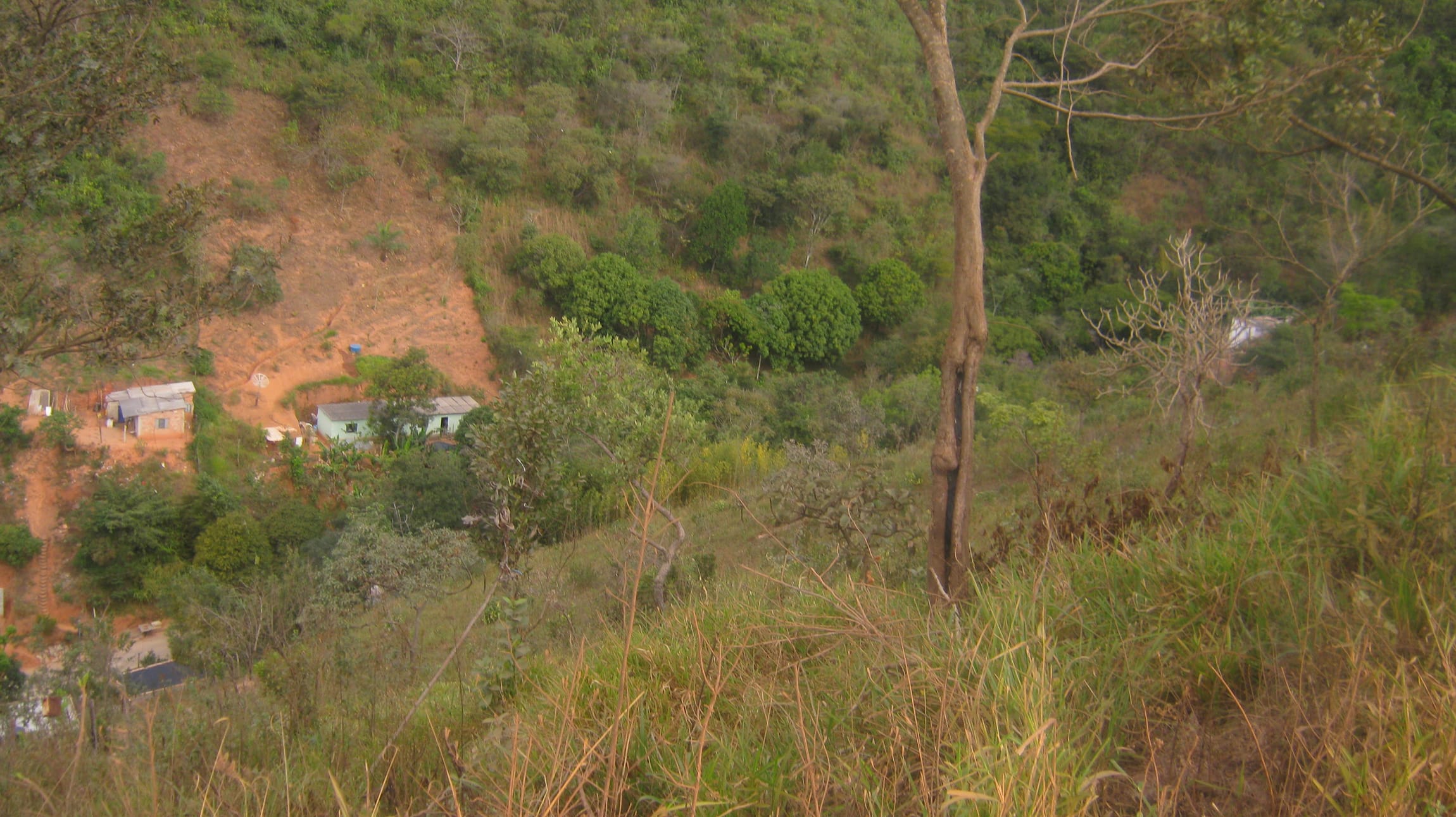 Terreno composto por 02 lotes num total de 4.000 m ² e com a taxa de ocupação de 60%, e taxa de aproveitamento de 1,5, Santo Antônio (Roça Grande), Sabará miniatura 22