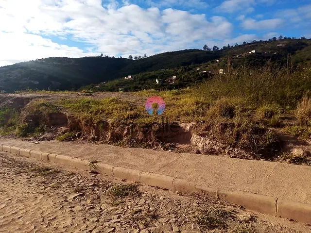 Terreno com 4000m², à venda, no bairro Santo Antônio (Roça Grande) em Sabará