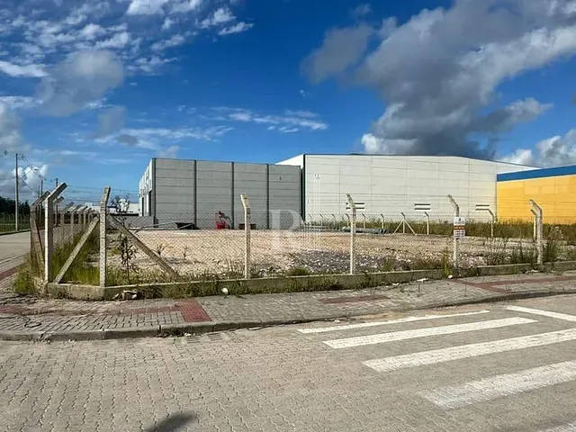 Terreno com 1400m², à venda, no bairro Santa Luzia em Tijucas