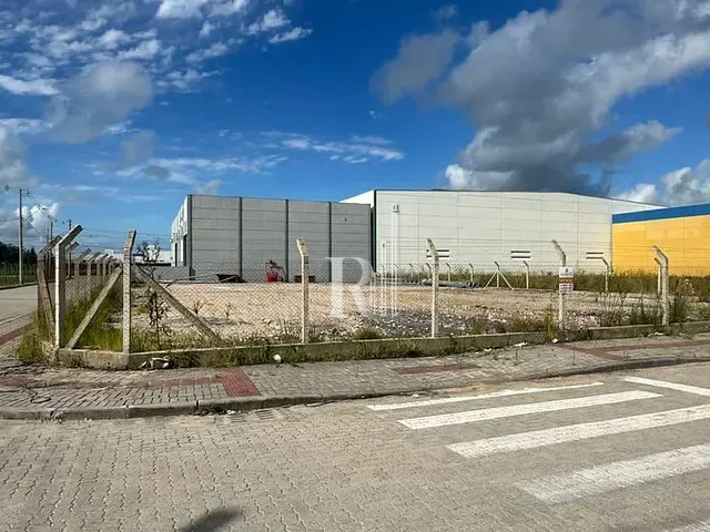 Terreno com 1400m², à venda, no bairro Santa Luzia em Tijucas