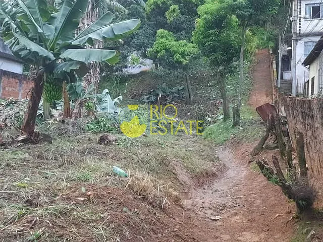 Terreno com 537m², à venda, no bairro Ano Bom em Barra Mansa