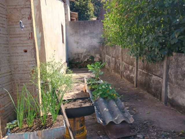 Terreno com 300m², à venda, no bairro Vila Romana em Goiânia