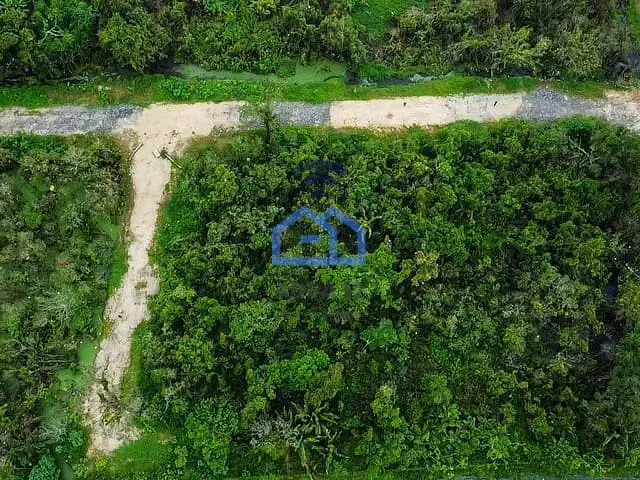 Terreno com 175m², à venda, no bairro Jardim das Gaivotas em Caraguatatuba