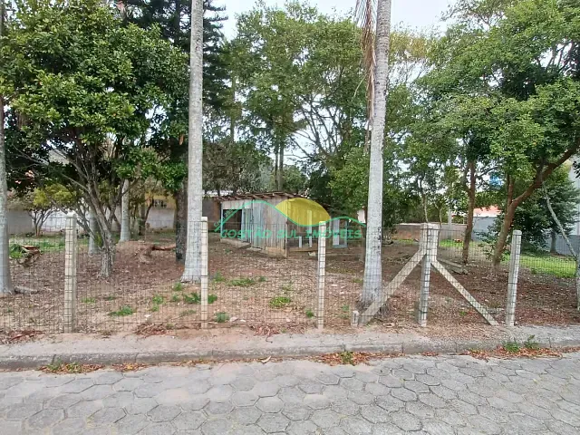 Terreno com 817m², à venda, no bairro Morro das Pedras em Florianópolis