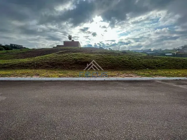 Terreno com 1000m², à venda, no bairro Jardim Tarumã em Jundiaí