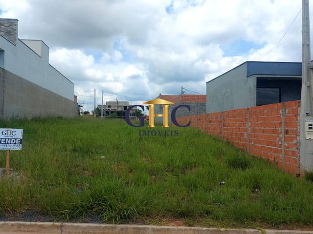 Terreno com 250m², à venda, no bairro Jardim São Lucas II em Salto de Pirapora