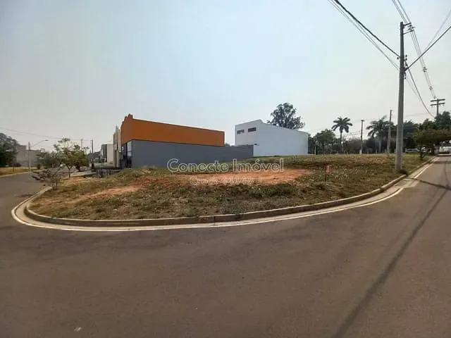 Terreno com 373m², à venda, no bairro Van Gogh - Centro em Holambra