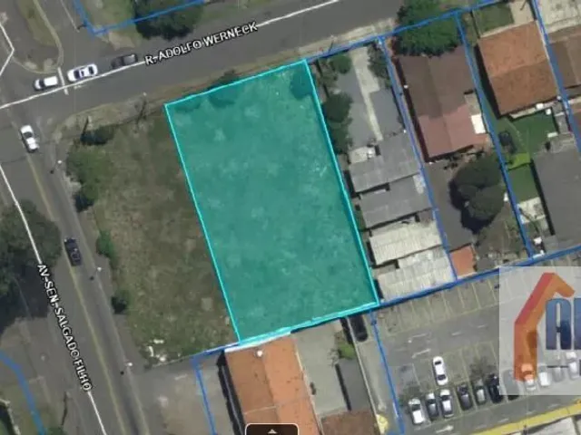 Terreno à venda, no bairro Uberaba em Curitiba