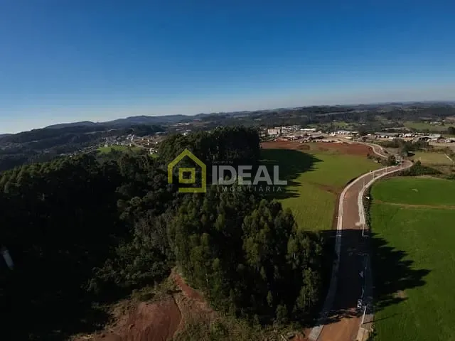 Terreno com 12899m², à venda, no bairro Vila Jacob Biezus em Concórdia