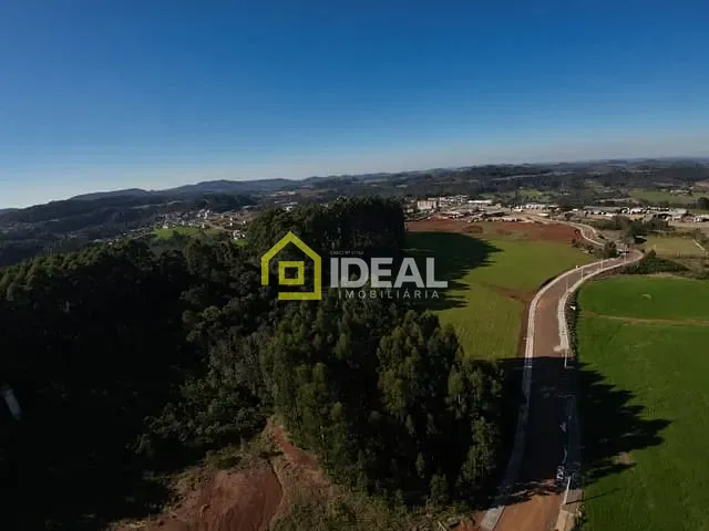 Terreno com 12899m², à venda, no bairro Vila Jacob Biezus em Concórdia